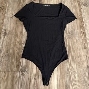 Abercrombie Short Sleeve Bodysuit, Size M Tall, Black
